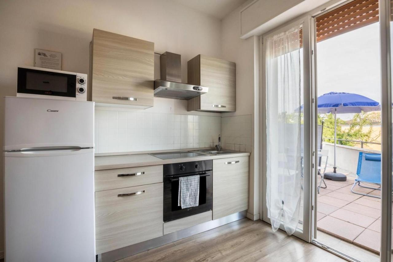 Appartement La Terrazza à Peschiera del Garda Extérieur photo